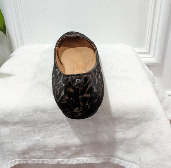 Leather cheatah print flats by Kenneth Cole - Picture 10 of 14